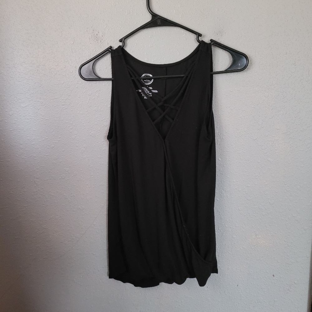 Maurices Black Wrap Strappy Front Sleeveless Blouse Tank Top Women's size XS